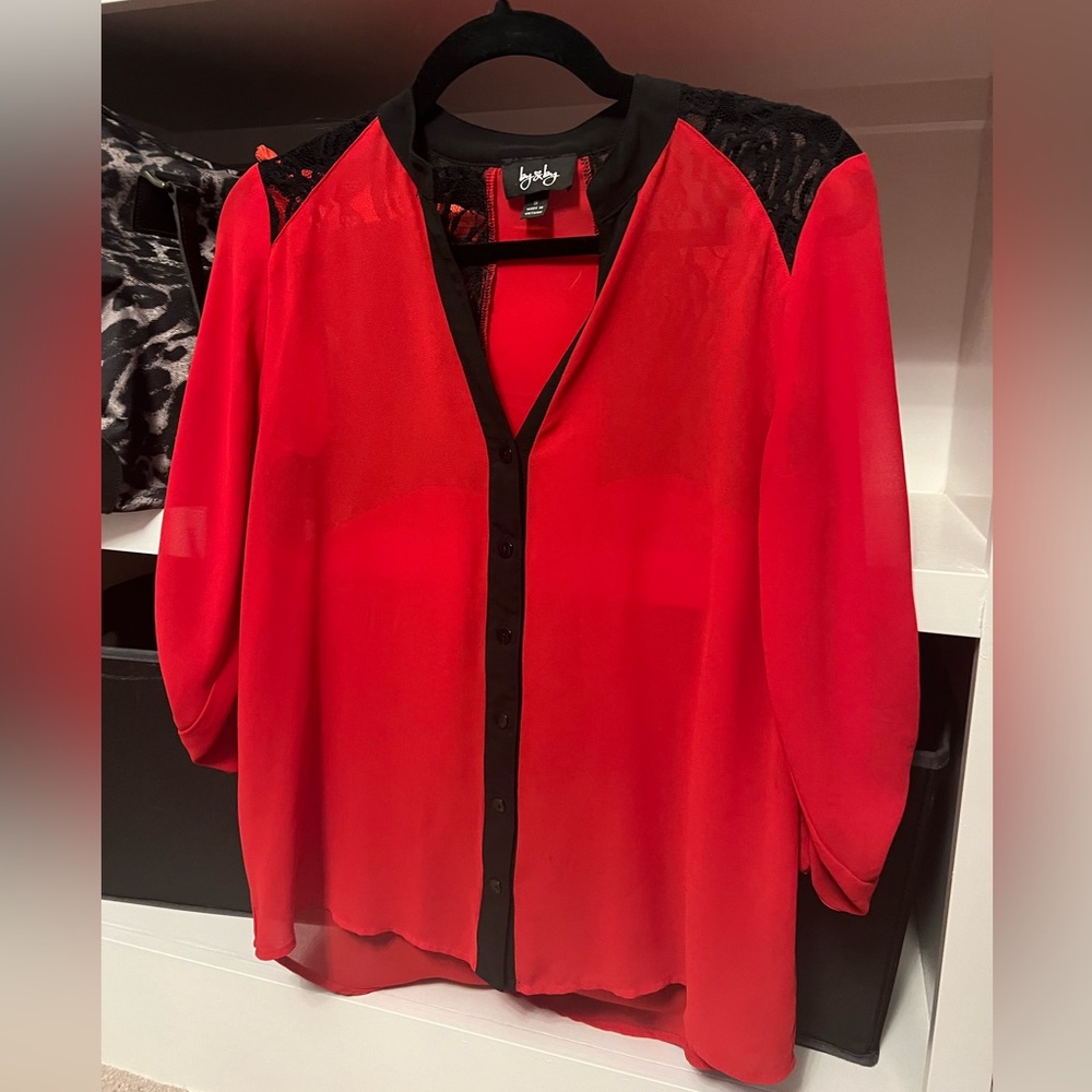 Women’s Blouse